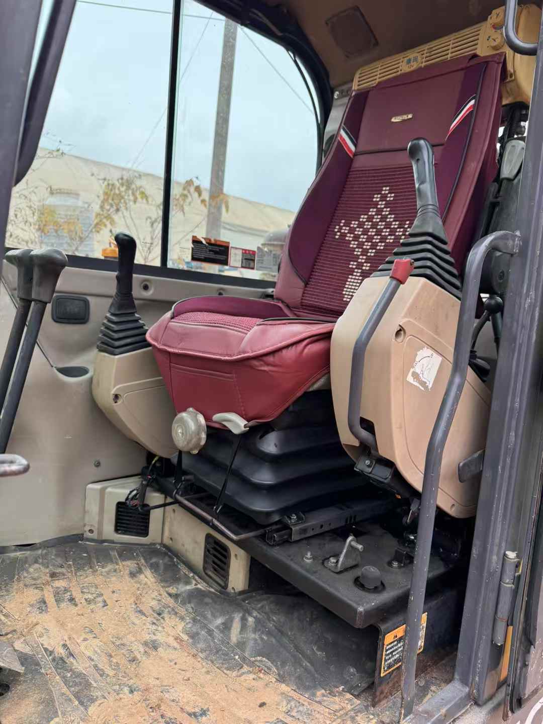 Used Doosan DX60 Excavator 2016 Model / 9