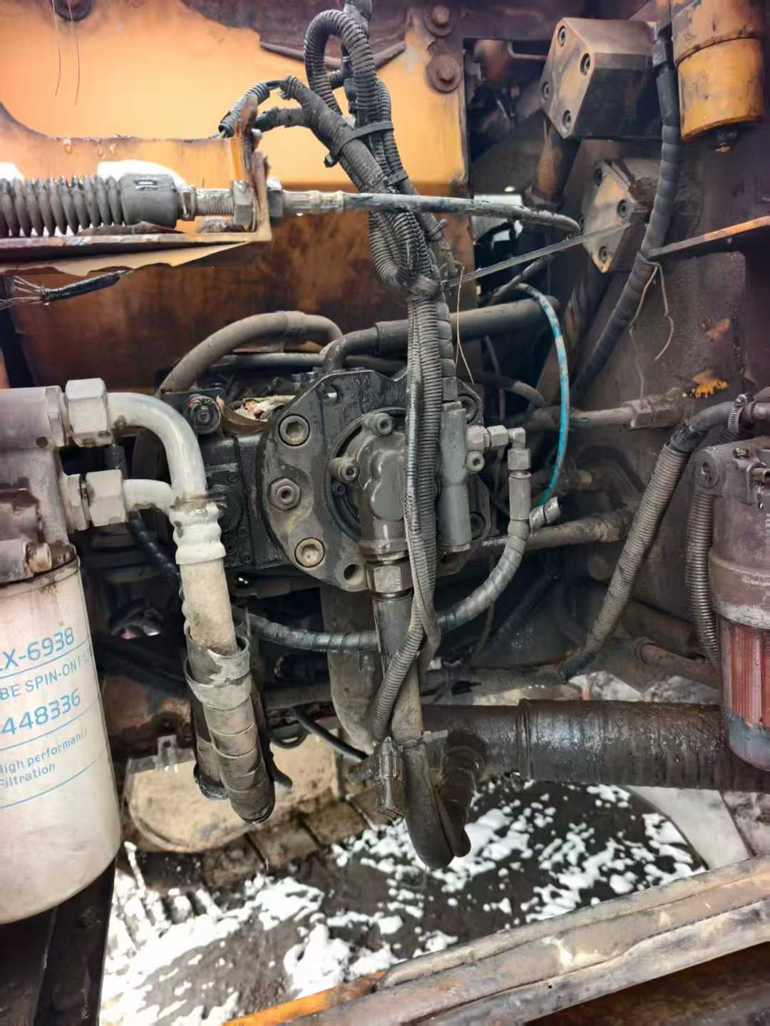 Used Sany SY135 Excavator 2016 Model / 5