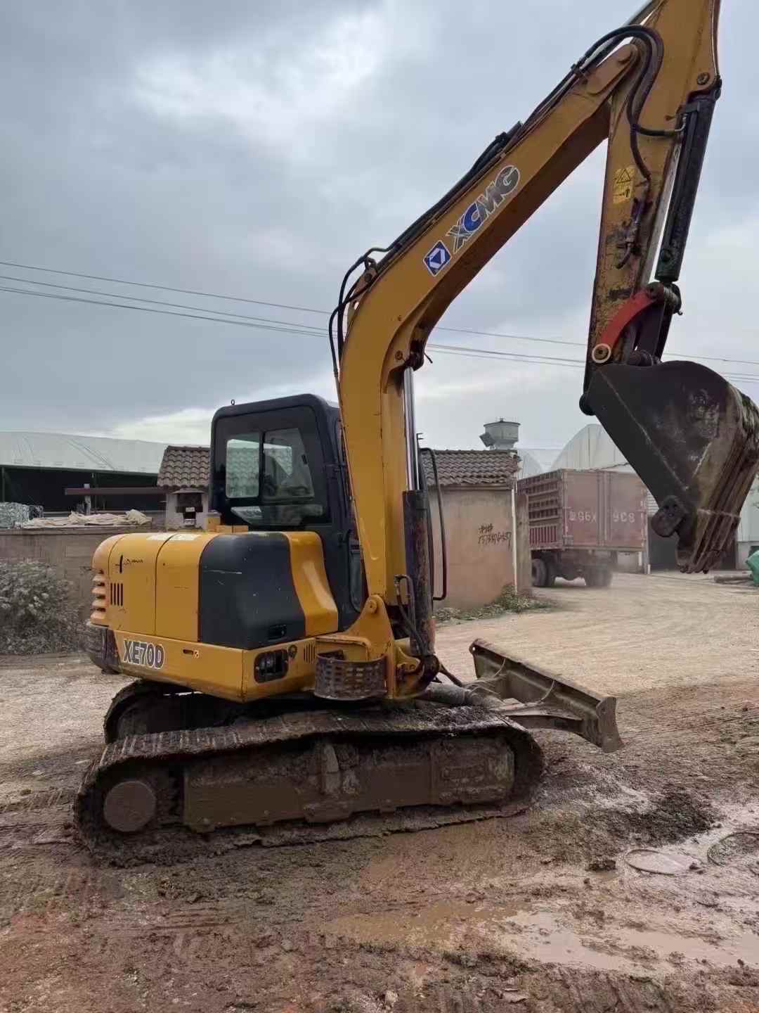 Used XCMG XE60 Excavator 2018 Model / 3