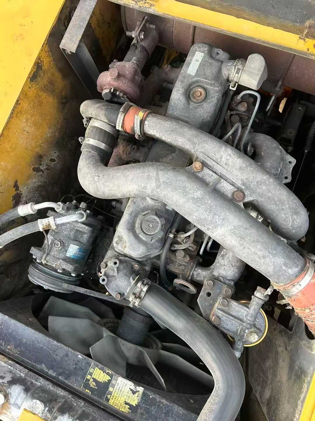 Used Kato HD510 Excavator 2016 Model / 8