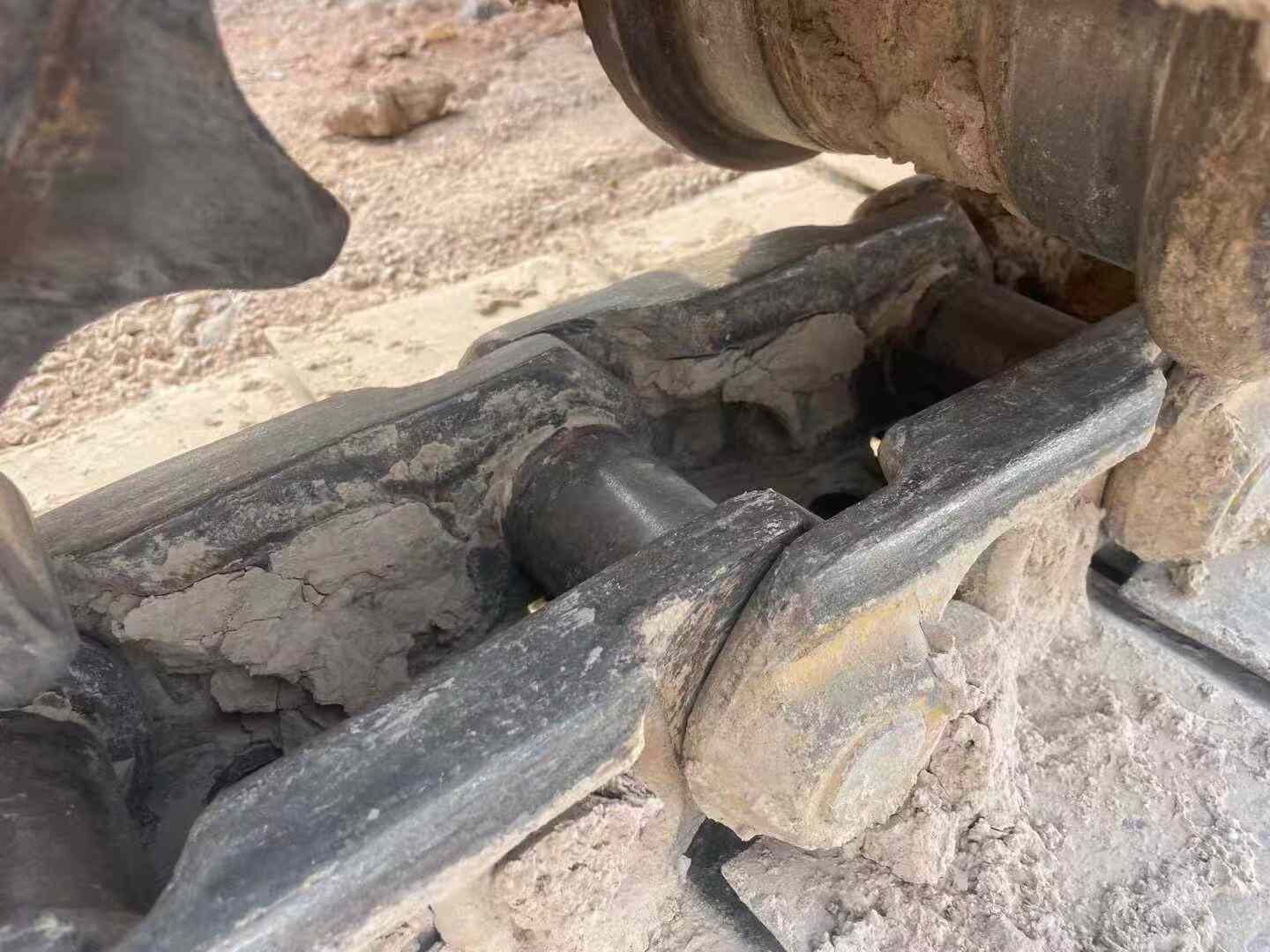 Used Hyundai R215-7 Excavator 2016 Model / 4