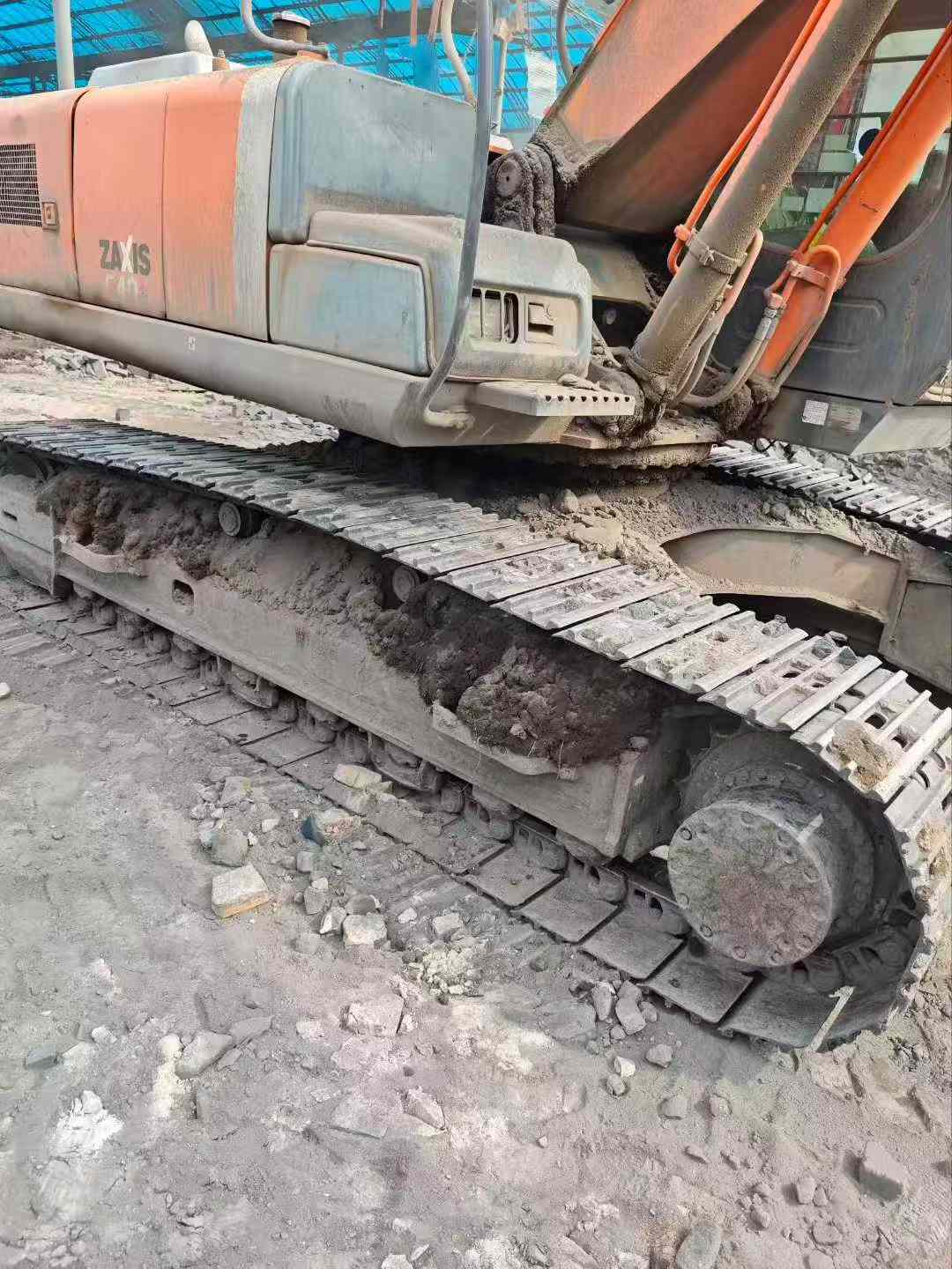 Used Hitachi ZX240-3 Excavator 2014 Model / 2