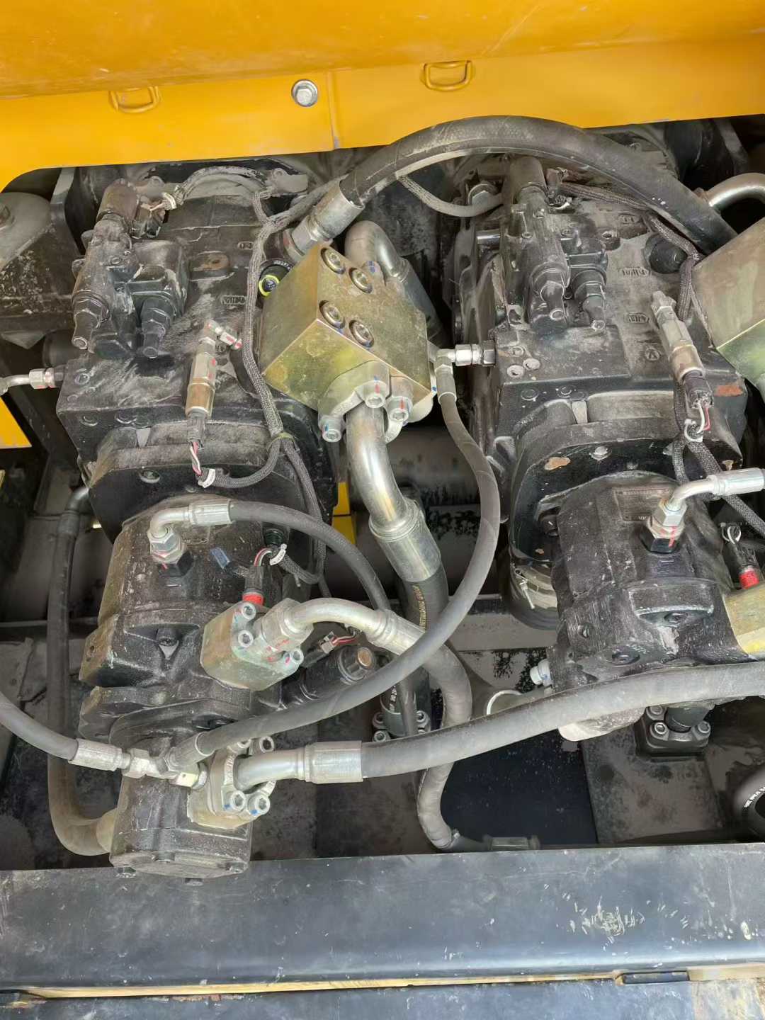 Used Sany SY980H Excavator 2016 Model / 7