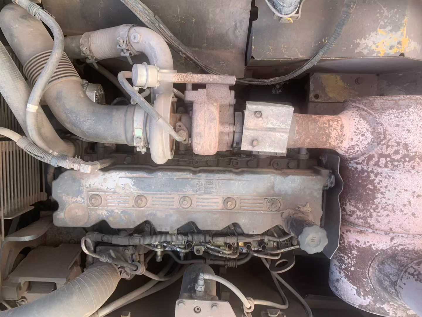 Used Komatsu PC220-8 Excavator 2017 Model / 4