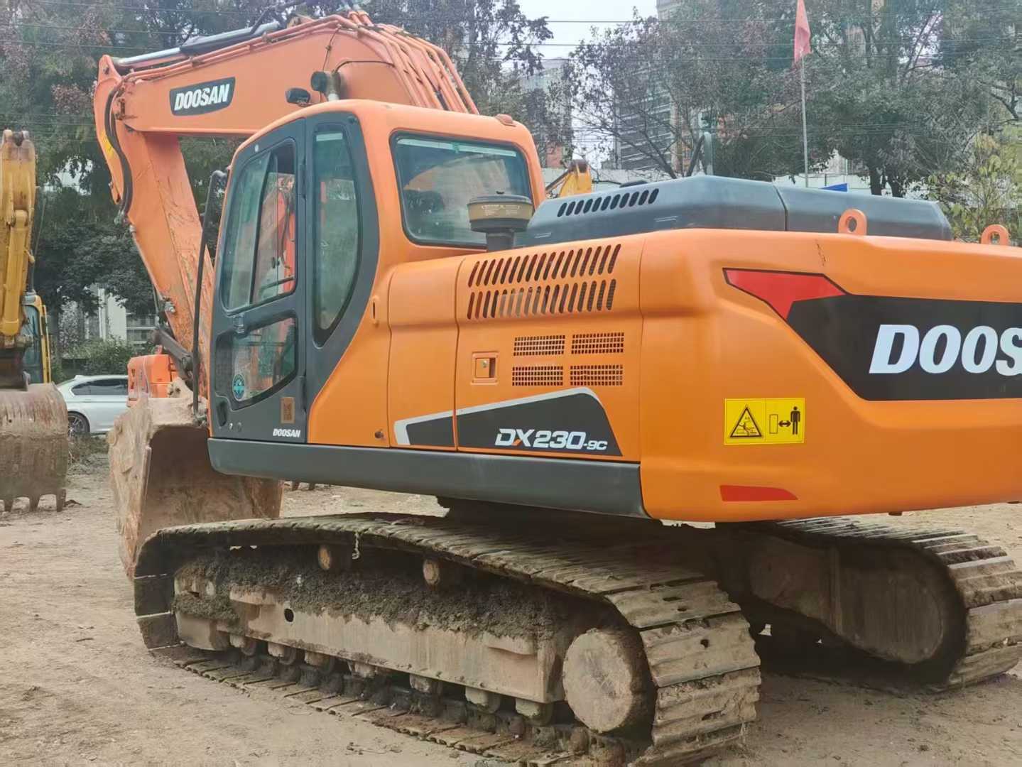Used Doosan DX15 Excavator 2021 Model / 2