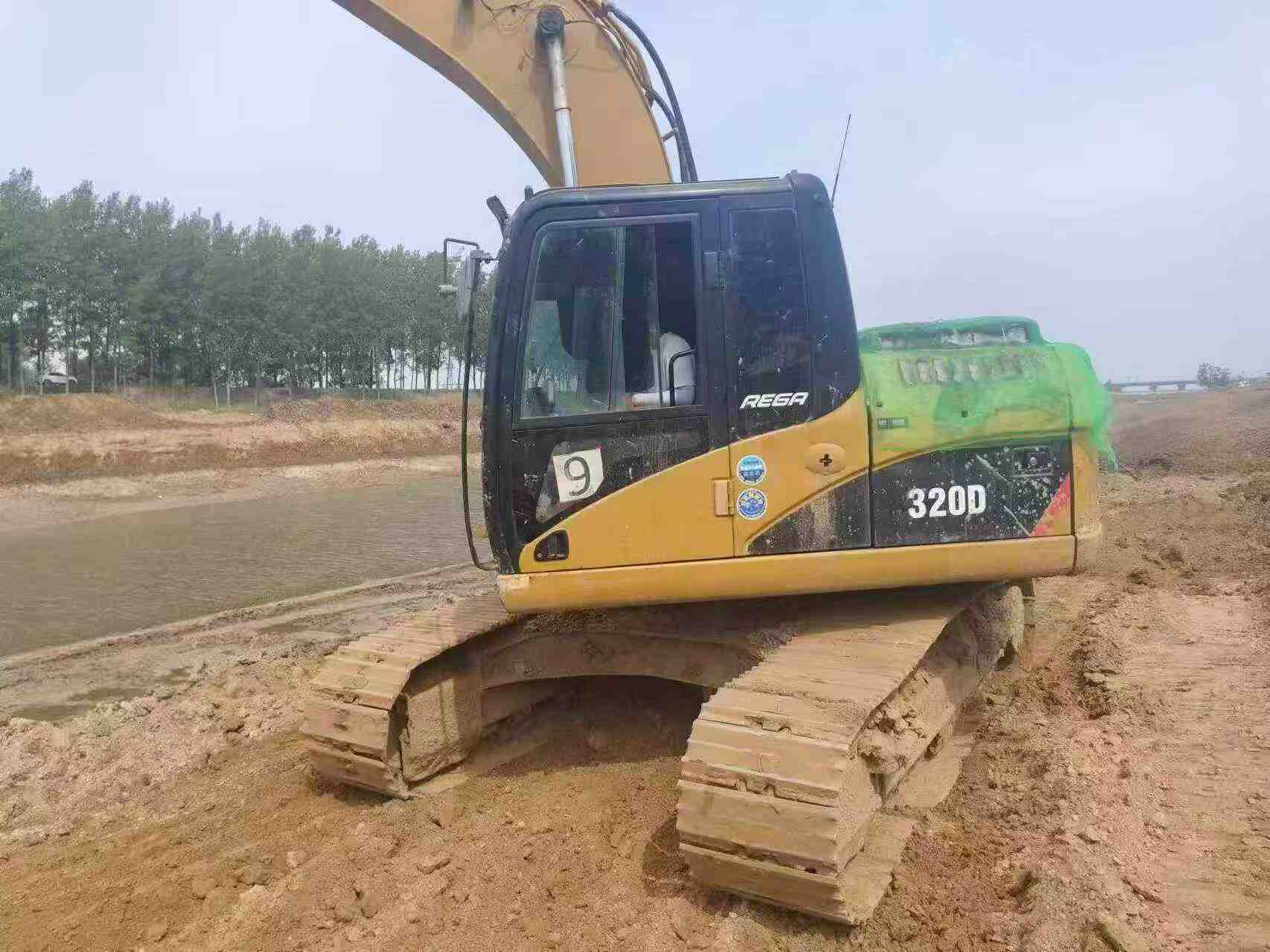 Used Caterpillar 320D Excavator 2016 Model