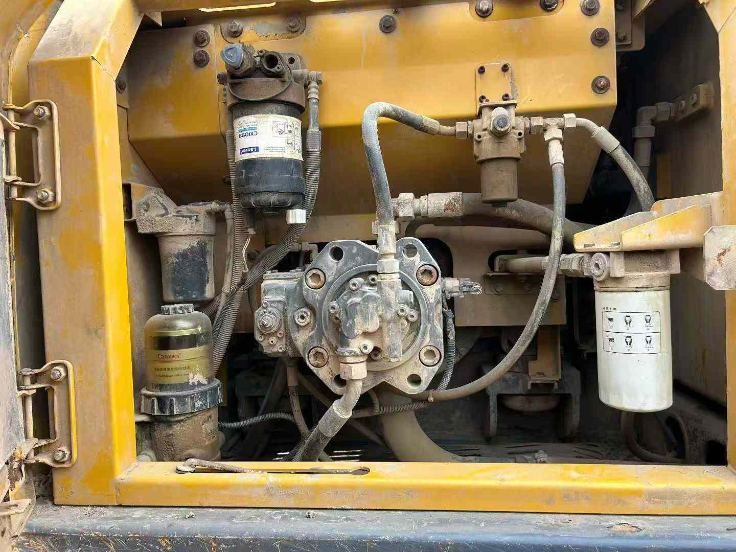 Used XCMG LW200 Excavator 2021 Model / 6