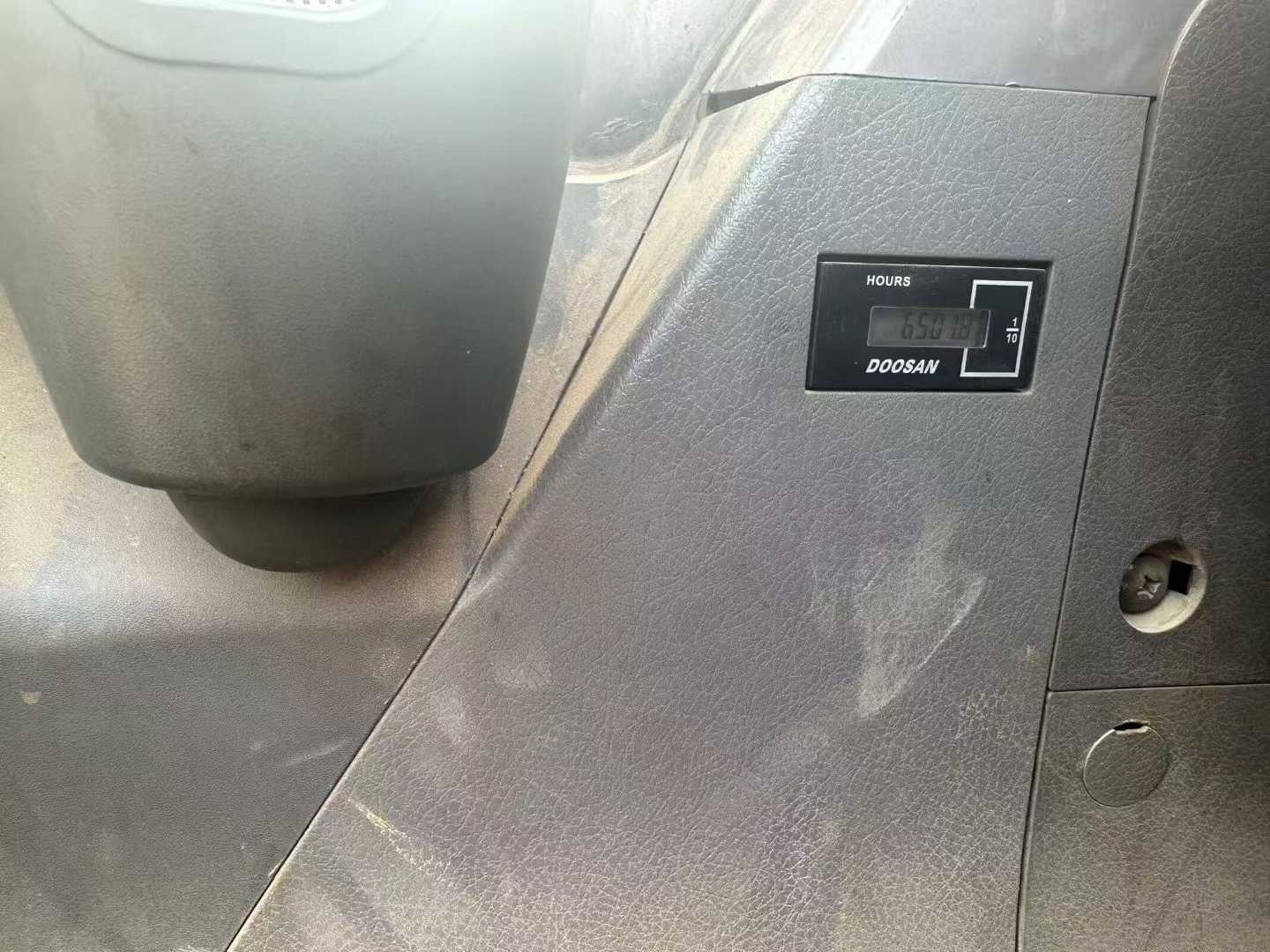 Used Doosan DX15 Excavator 2018 Model / 6