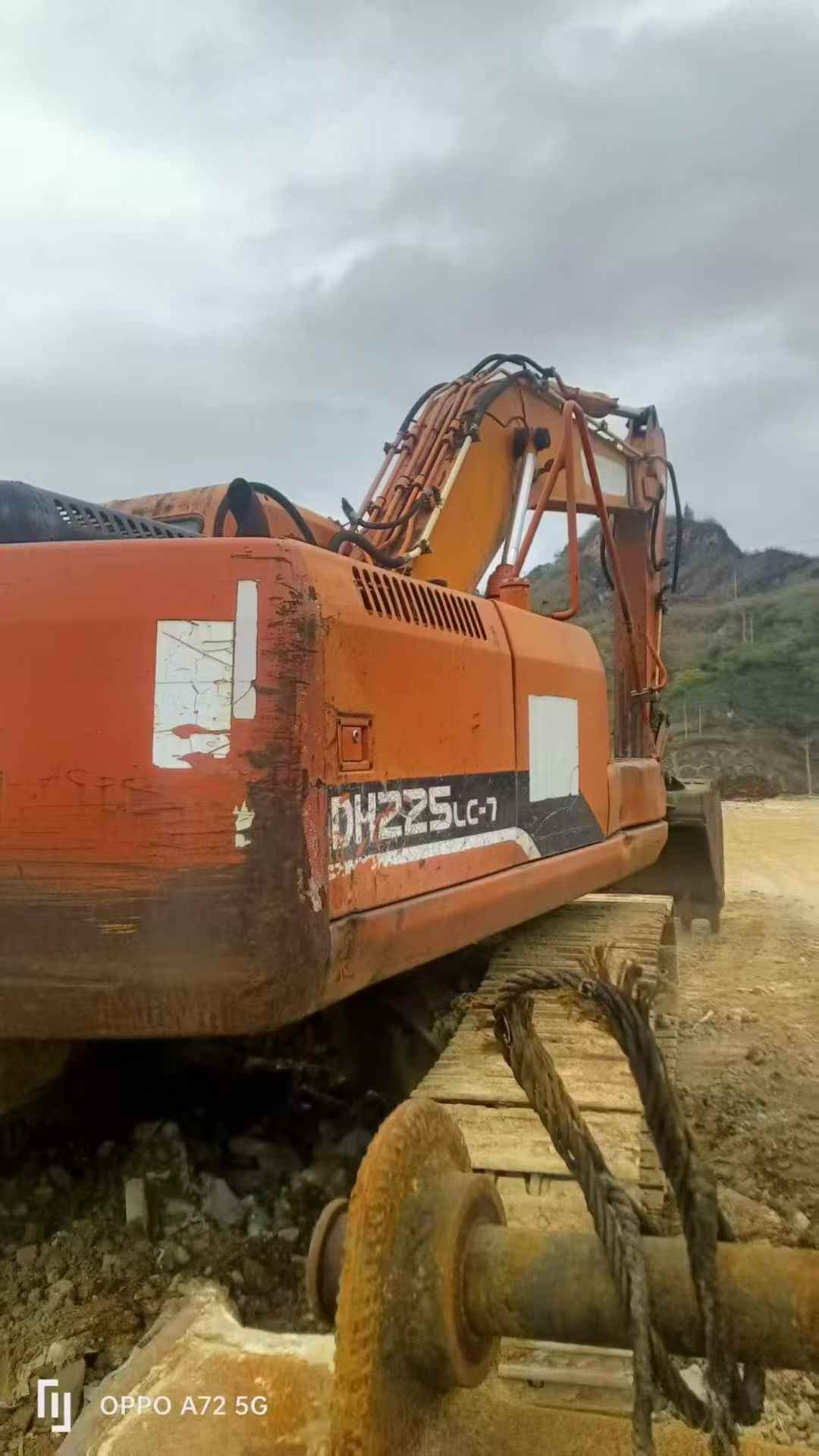Used Doosan S225 Excavator 2016 Model / 2