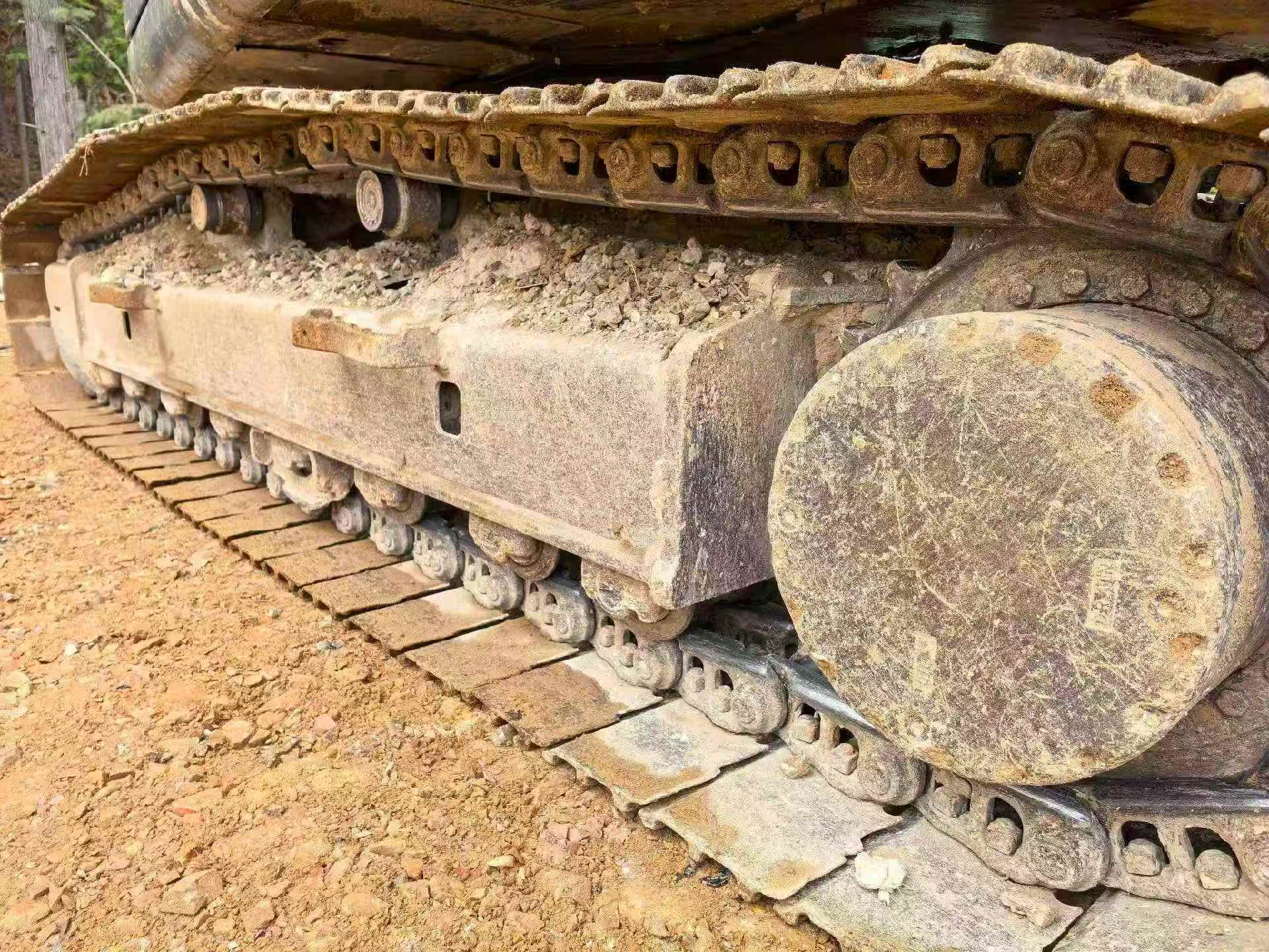 Used Kobelco SK210 Excavator 2014 Model / 4