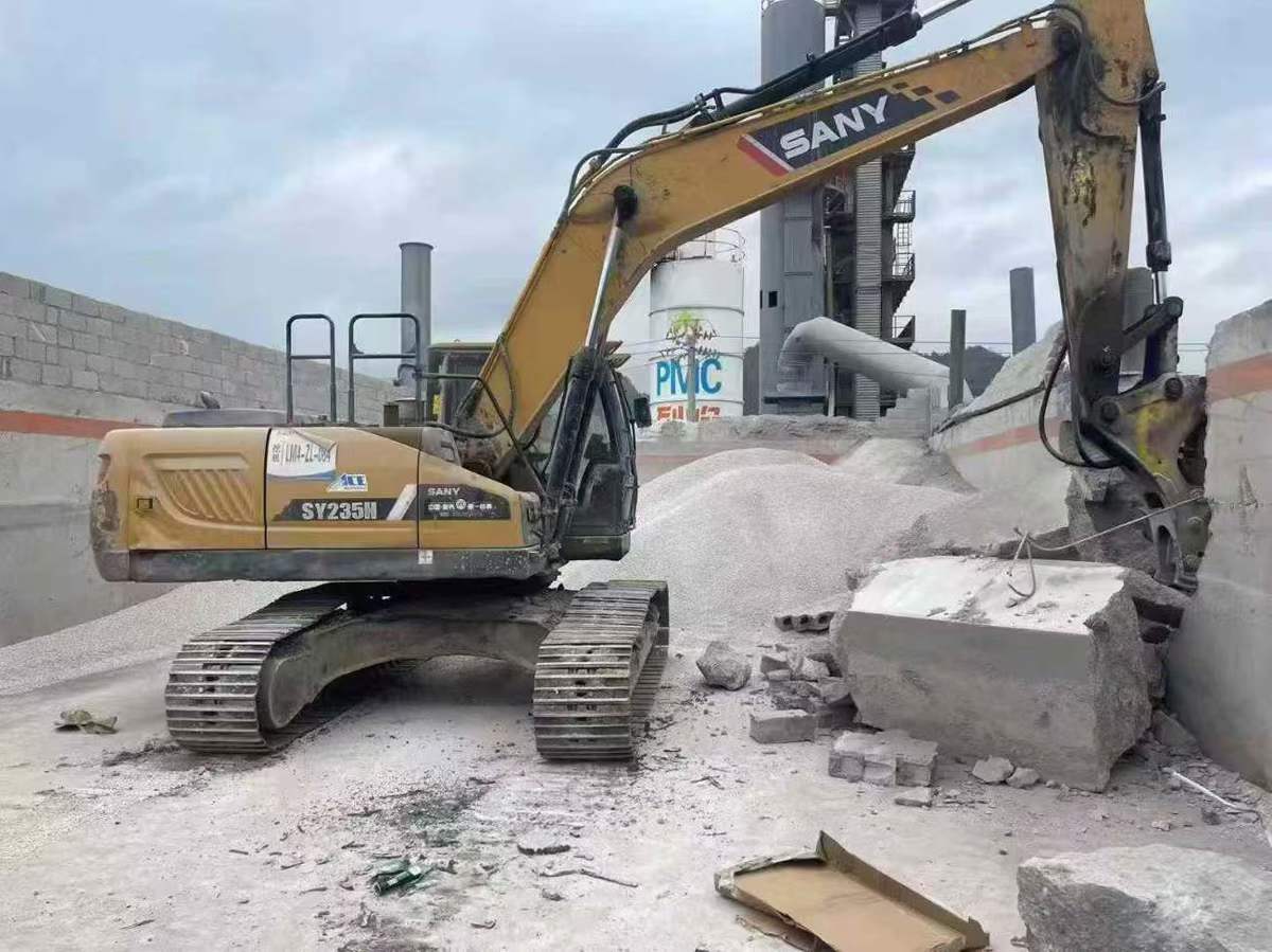 Used Sany SY215W Excavator 2019 Model