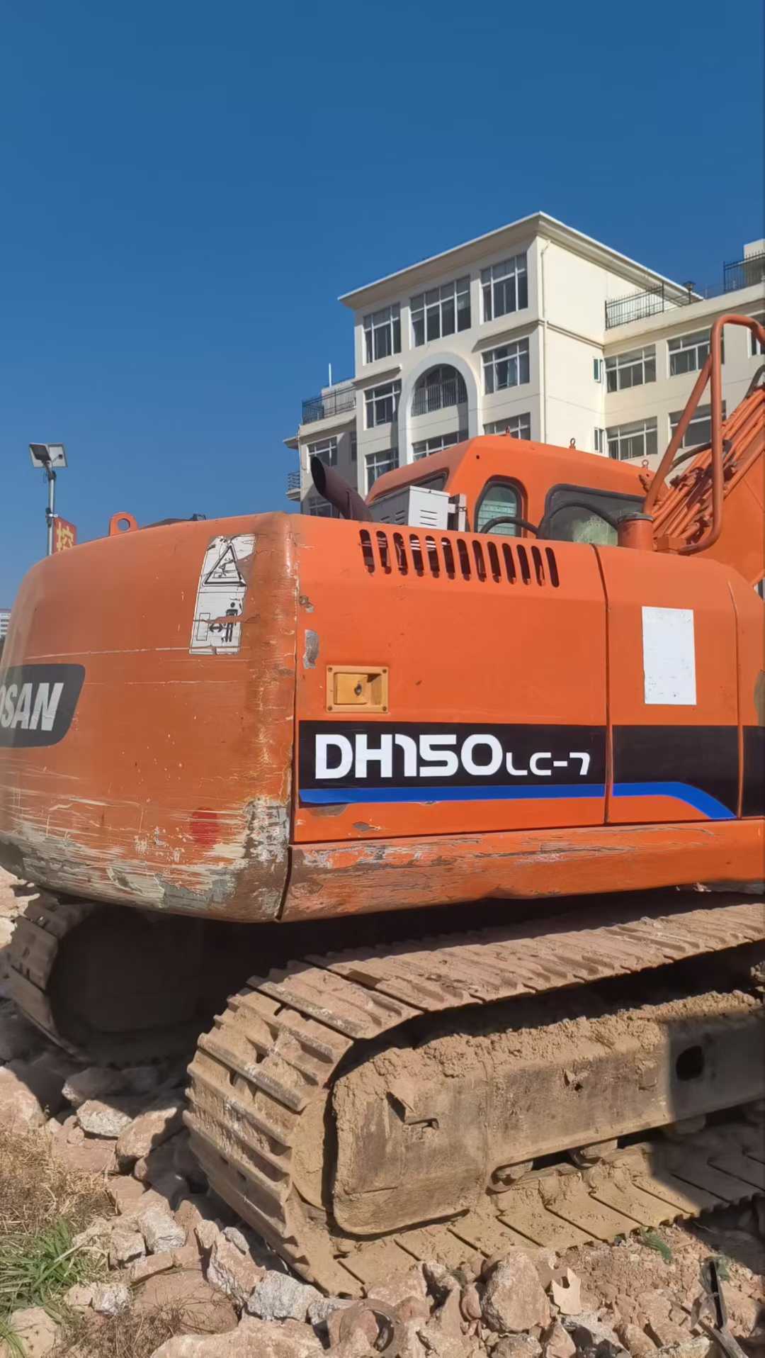 Used Doosan DX60 Excavator 2016 Model / 6