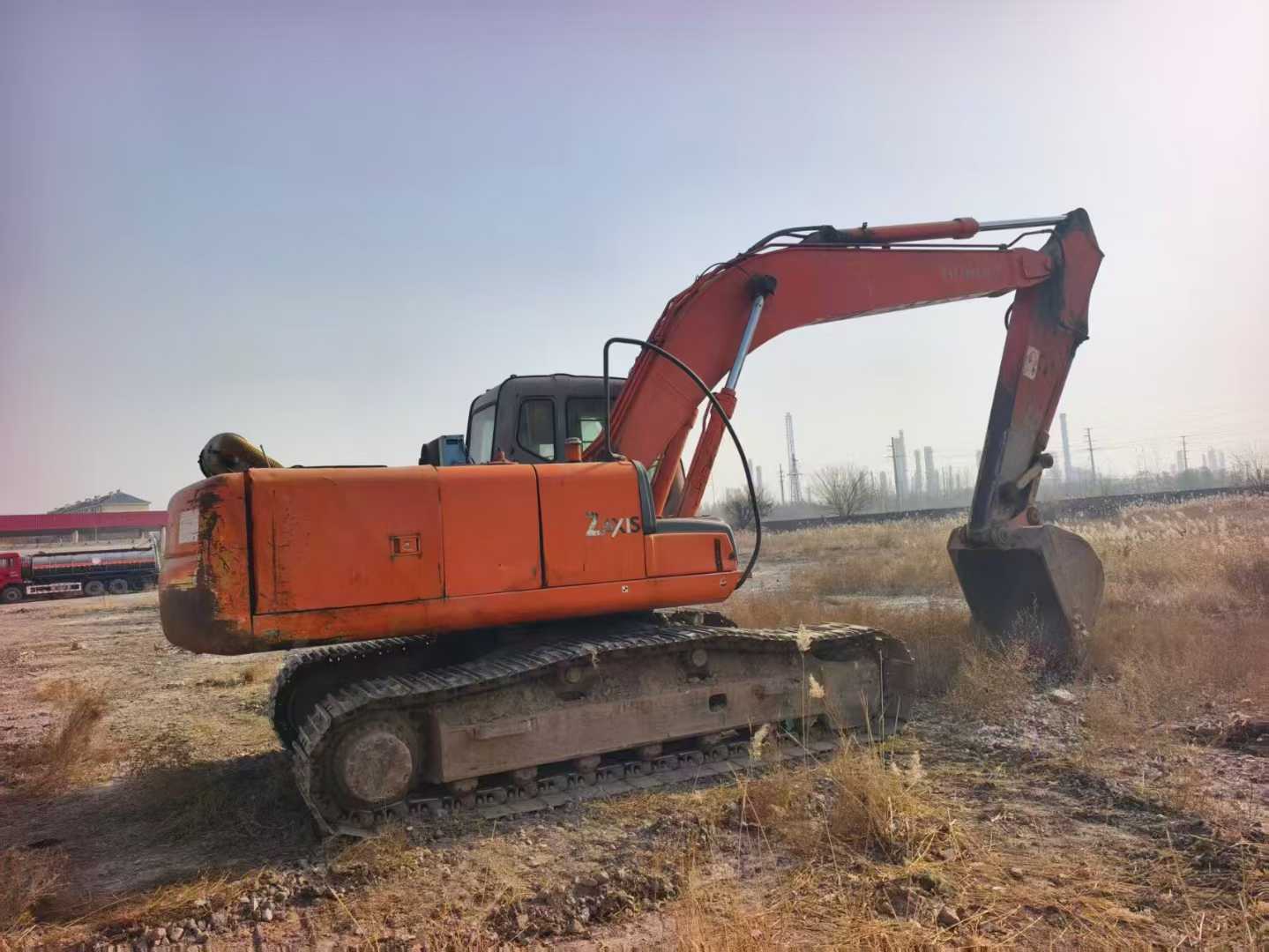 Used Hitachi ZAXIS200 Excavator 2006 Model / 2