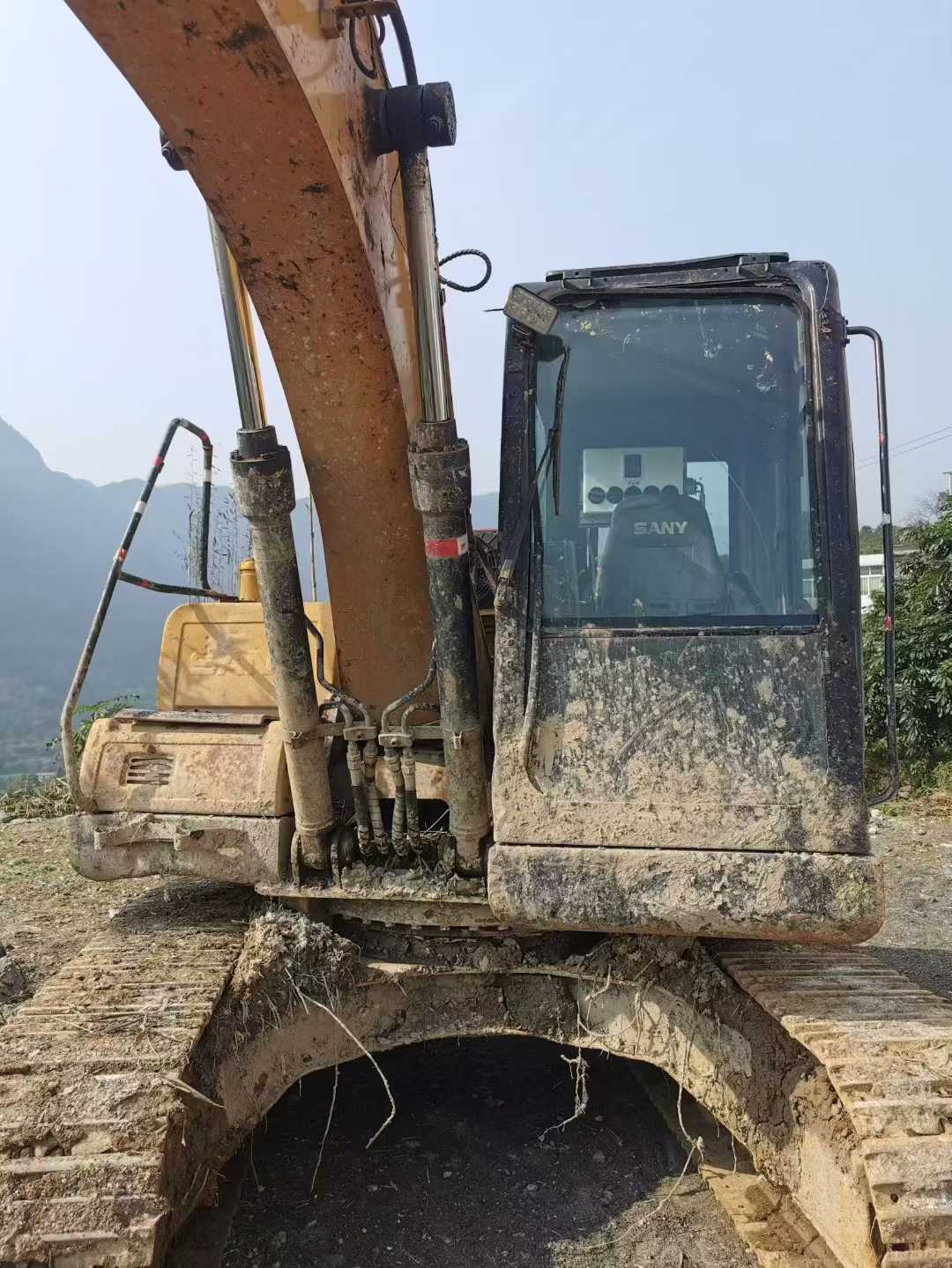 Used Sany SY115C Excavator 2016 Model / 5