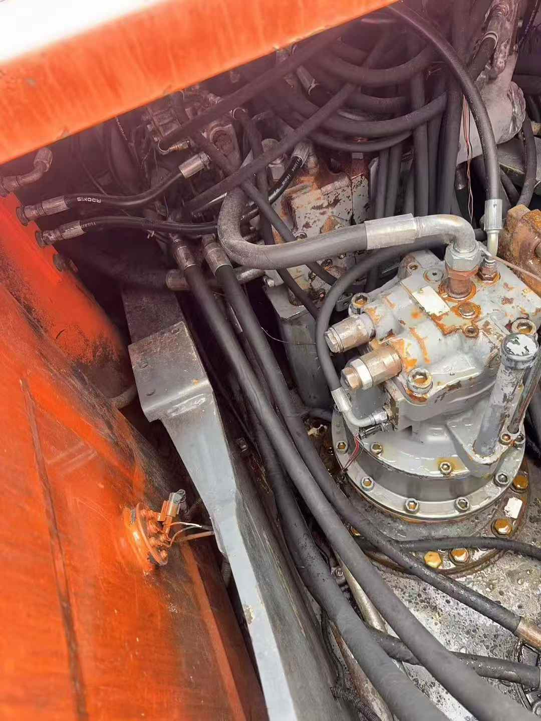 Used Hitachi ZAXIS200 Excavator 2016 Model / 5