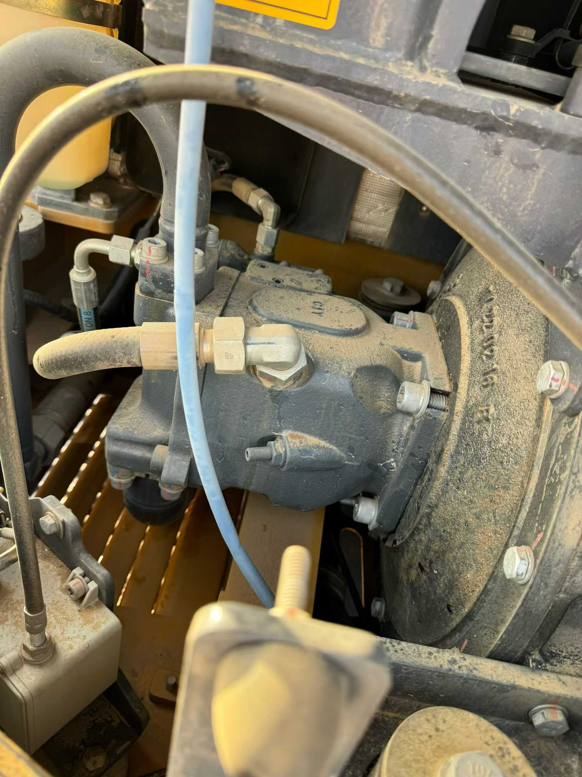 Used XCMG XE60 Excavator 2022 Model / 6