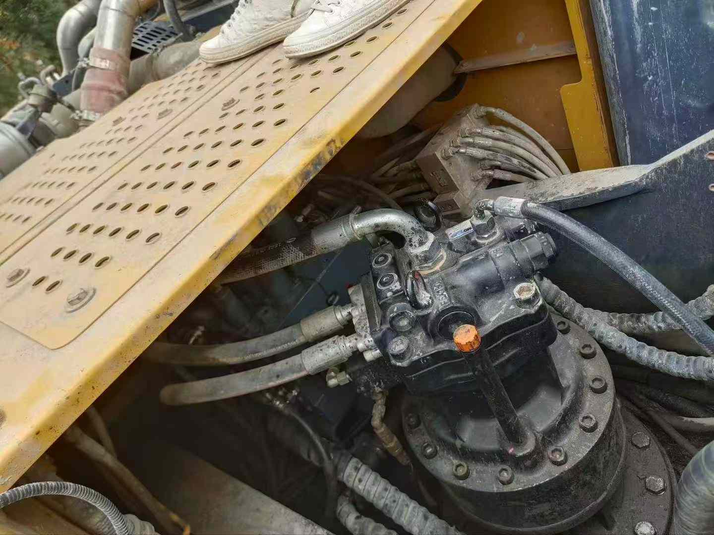 Used XCMG LW200 Excavator 2019 Model / 3