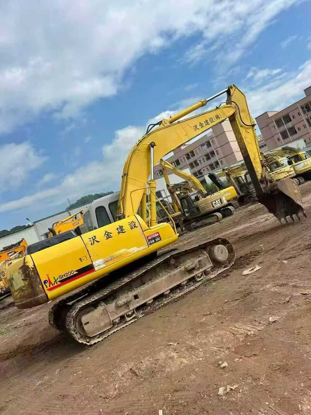 Used Sumitomo SH200-3 Excavator 2016 Model / 3