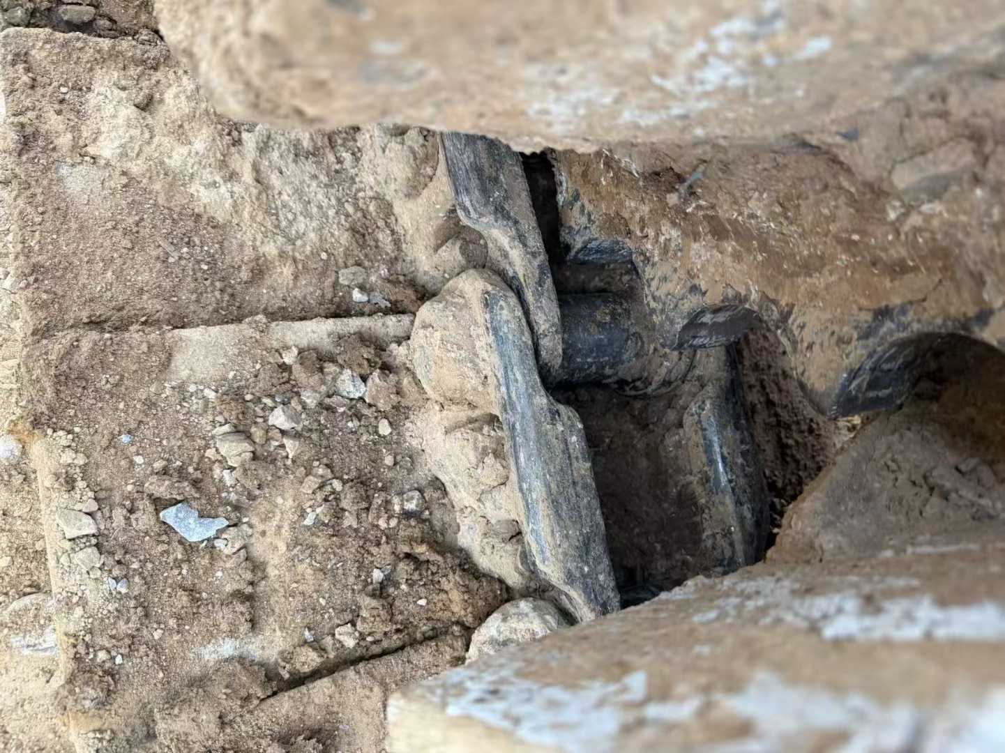 Used Caterpillar 320CU Excavator 2016 Model / 5