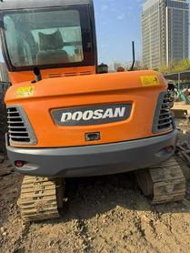 Buy Doosan DX60 Used Excavator / 6 Used Doosan DX60 Excavator 2020 Model / 6