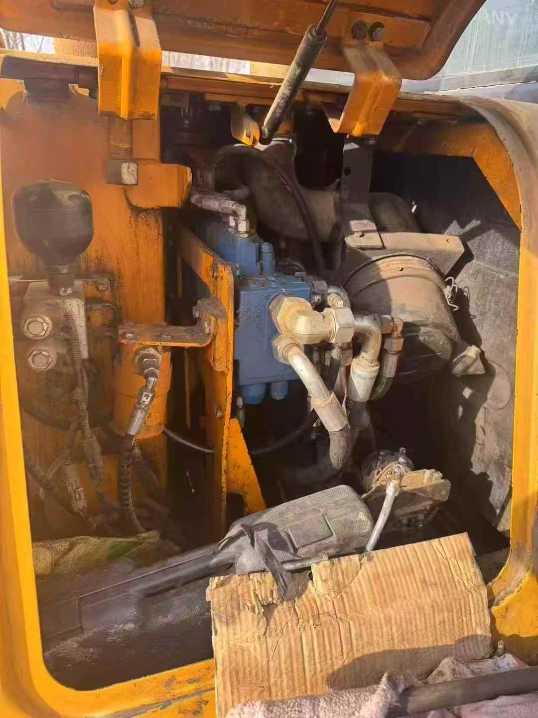 Used Sany SY60 Excavator 2012 Model / 3