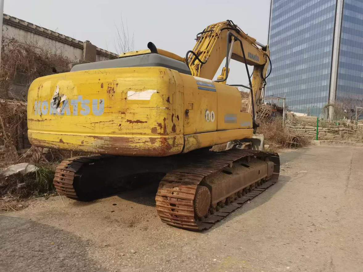 Used Komatsu PW220-7 Excavator 2016 Model