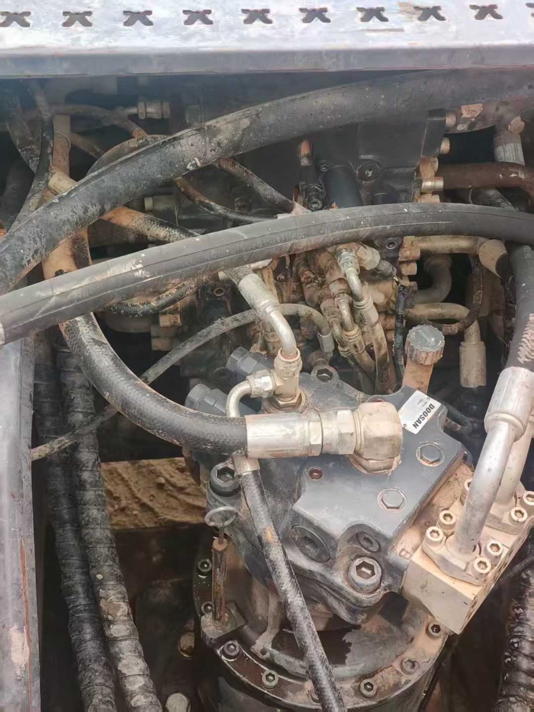 Used Doosan DX15 Excavator 2021 Model / 8