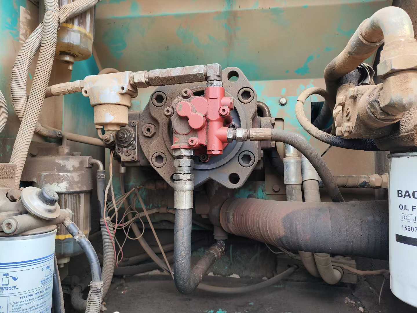 Used Kobelco SK200 Excavator 2012 Model / 4