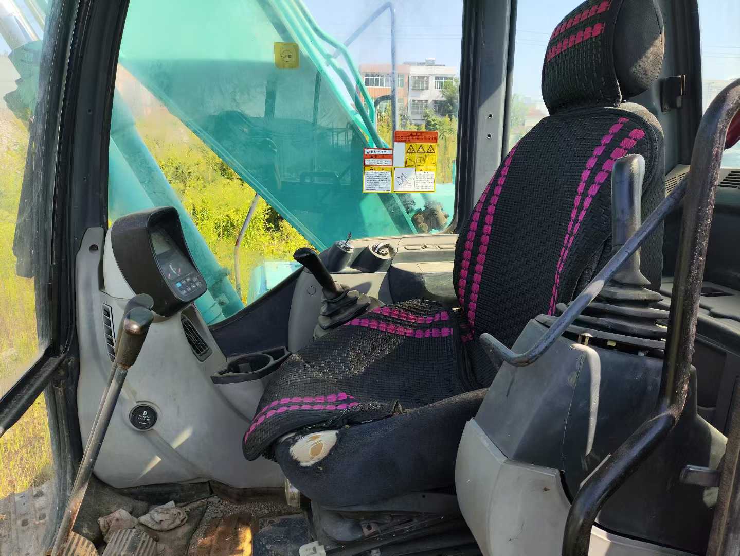 Used Kobelco SK130 Excavator 2018 Model / 6