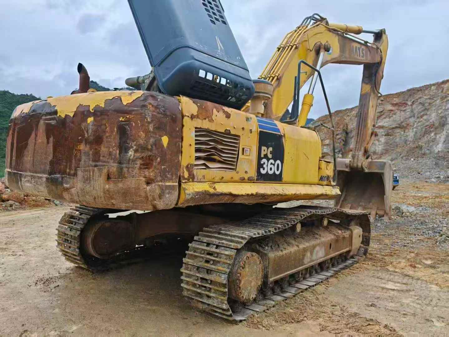 Used Komatsu PC60 Excavator 2015 Model