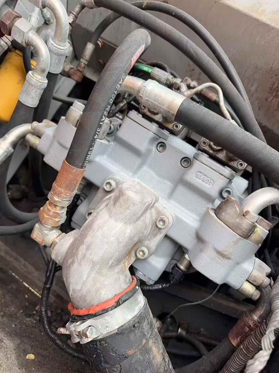 Used Hitachi ZAXIS200 Excavator 2016 Model / 3