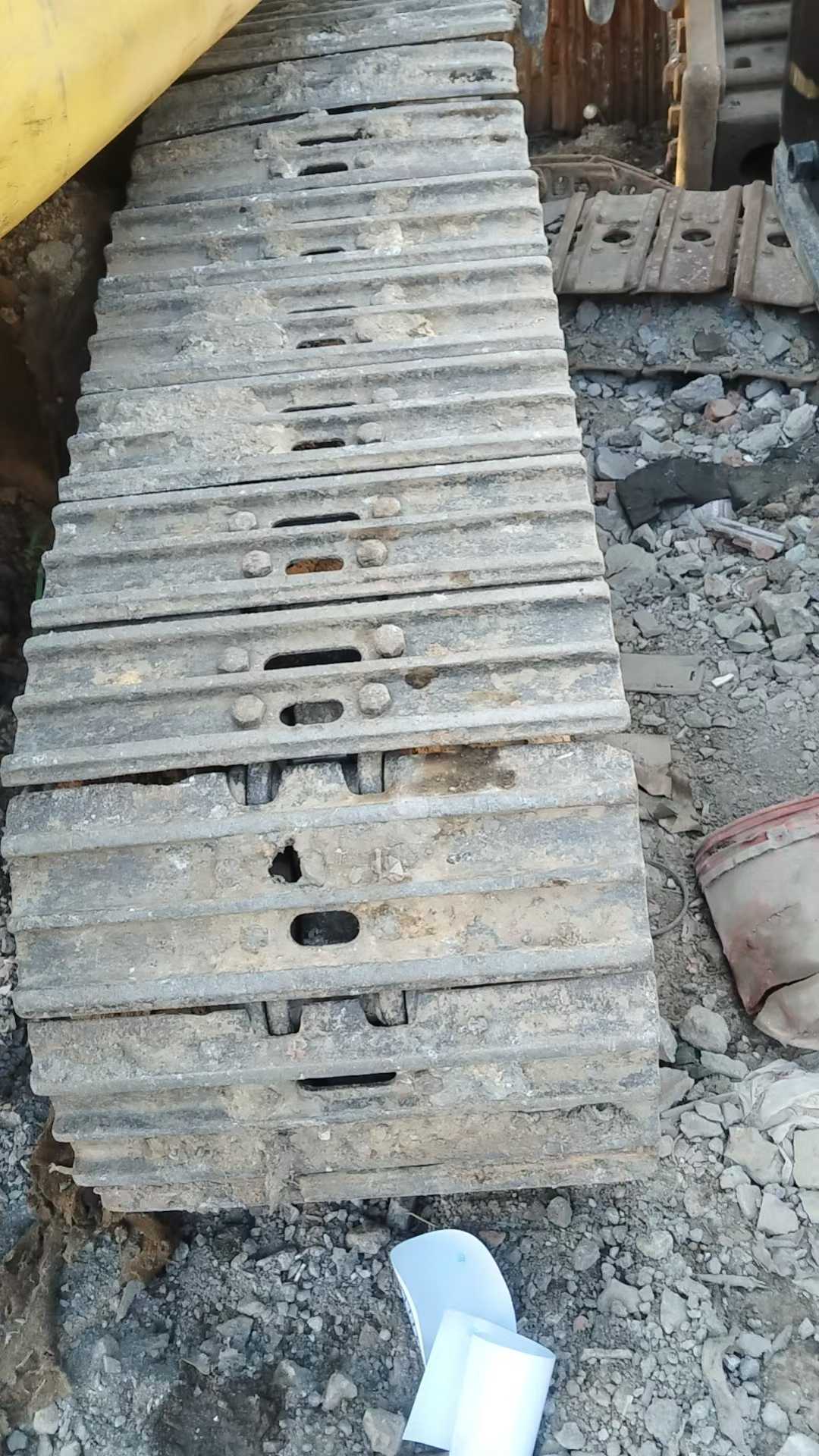 Used Komatsu PW200-7 Excavator 2016 Model / 7