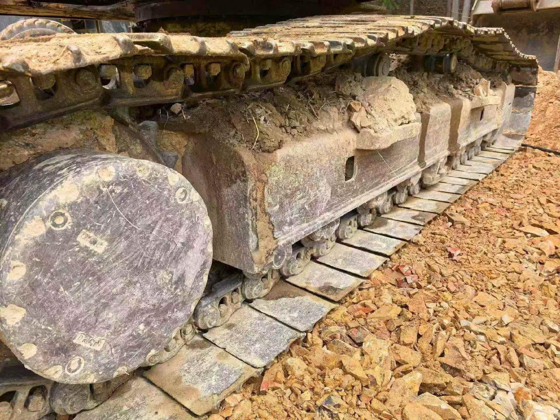 Used Kobelco SK210 Excavator 2014 Model / 6