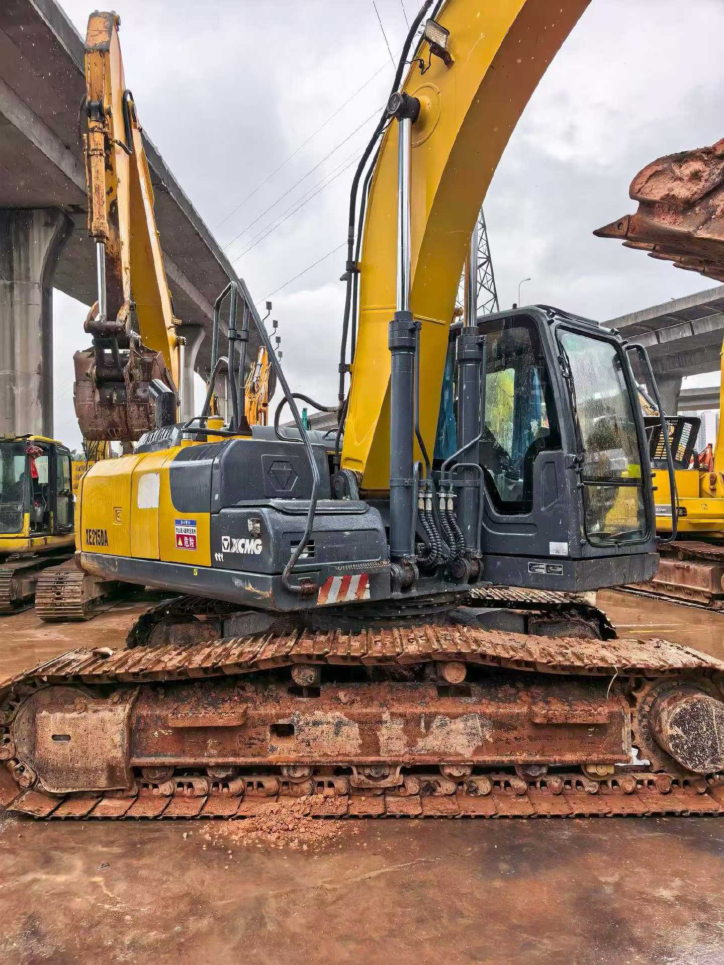 Used XCMG LW200 Excavator 2020 Model / 5