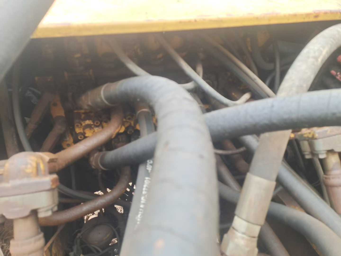 Used Komatsu PC200-6E Excavator 2016 Model / 5