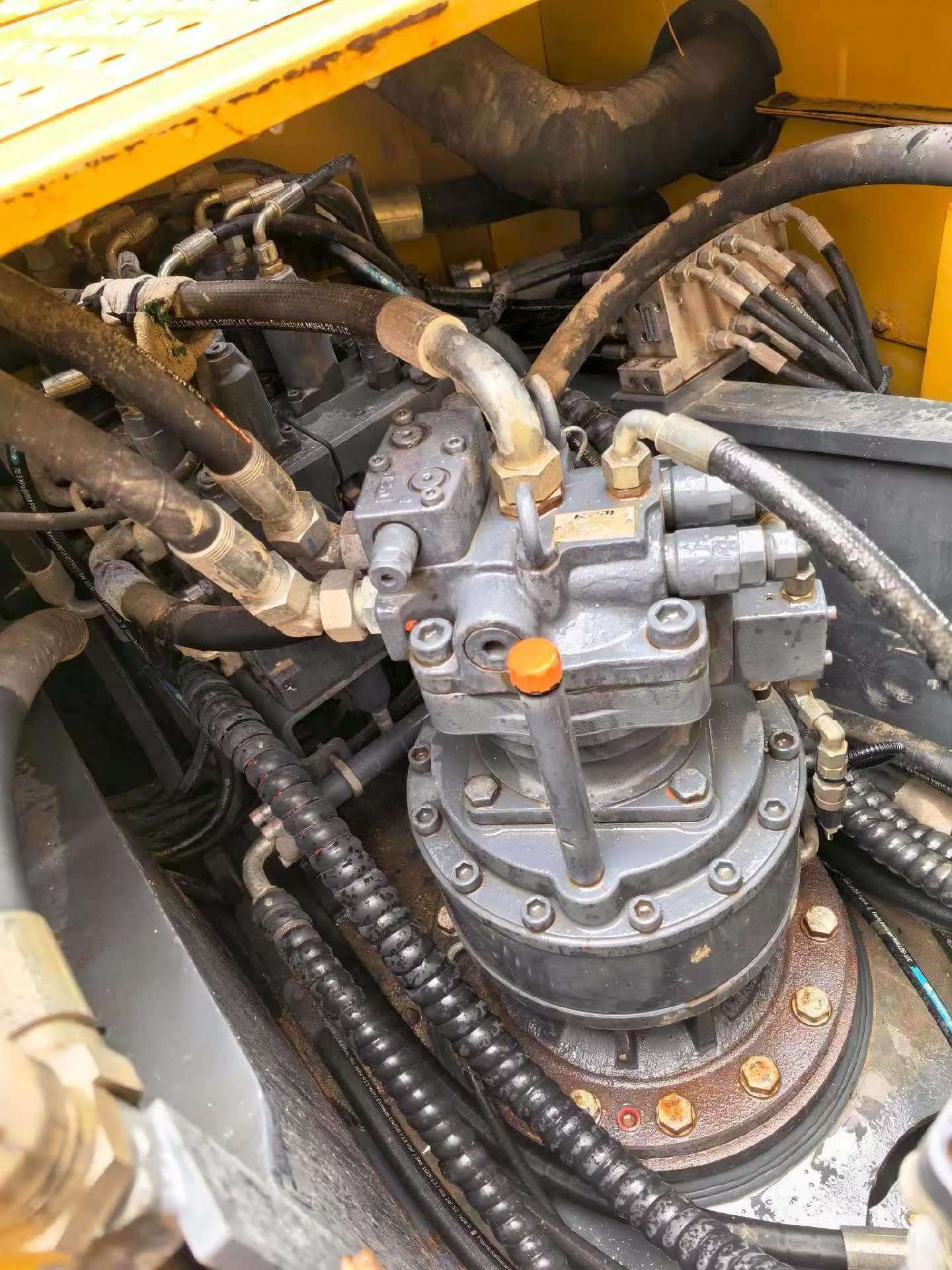 Used XCMG LW200 Excavator 2020 Model / 8