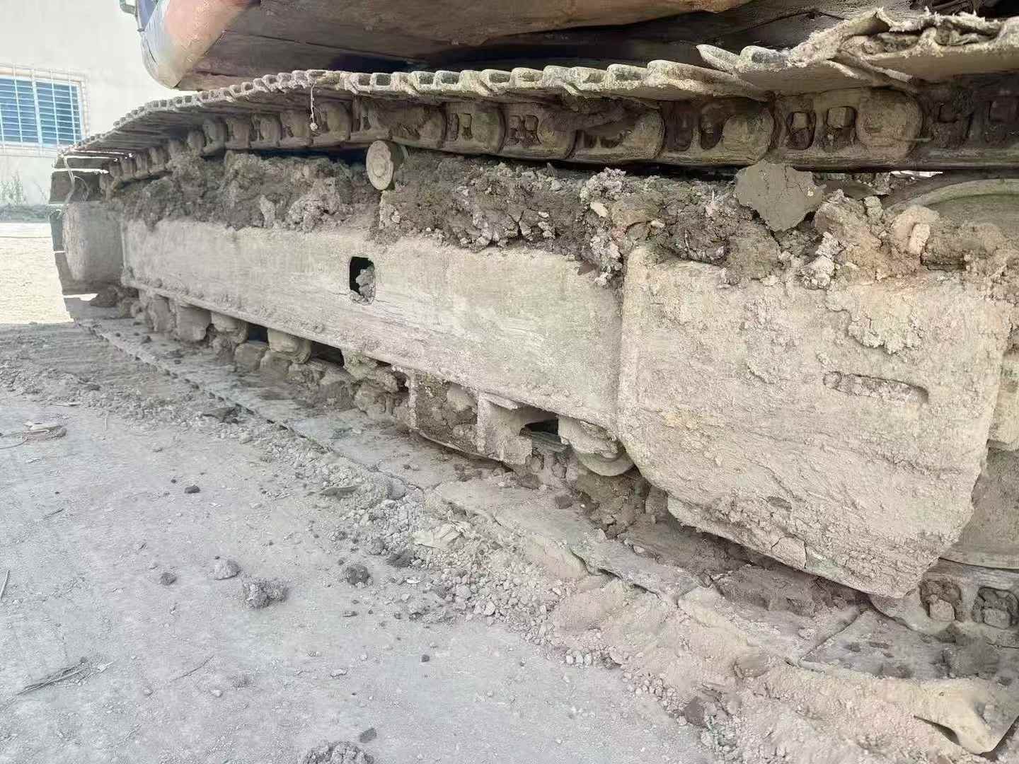 Used Hitachi ZAXIS200 Excavator 2016 Model / 7