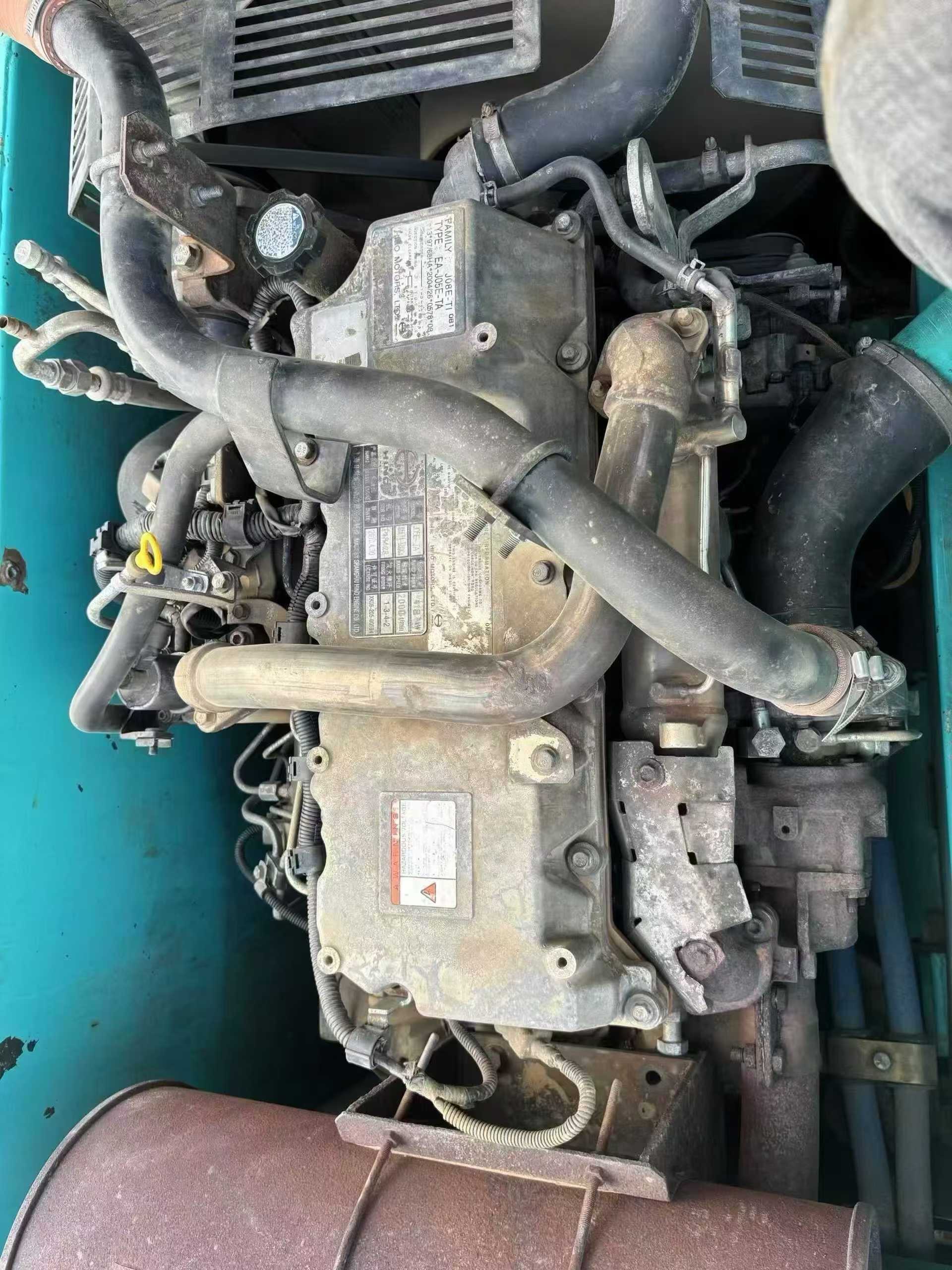 Used Kobelco SK210 Excavator 2010 Model / 7