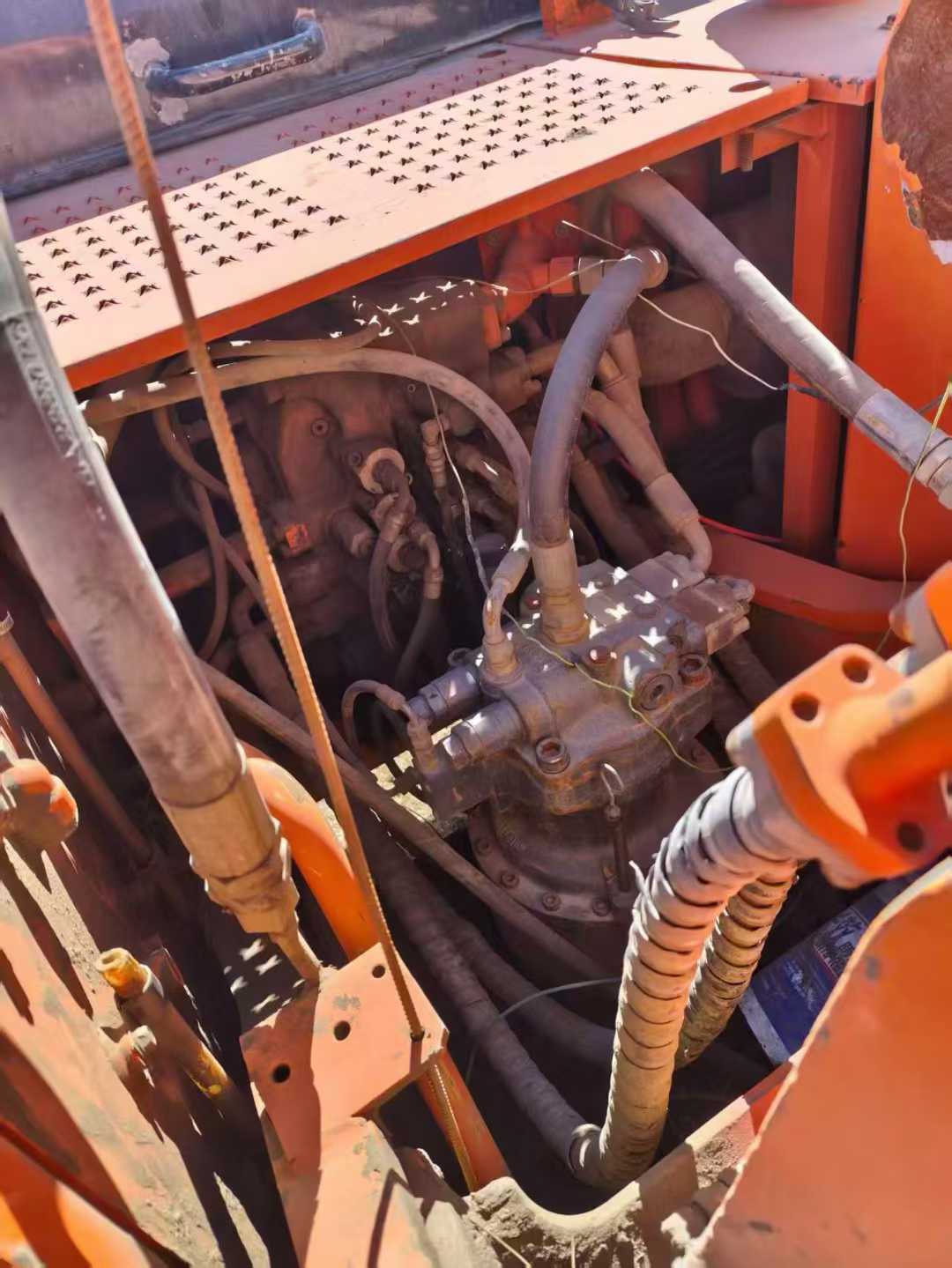 Used Doosan DX15 Excavator 2011 Model / 9