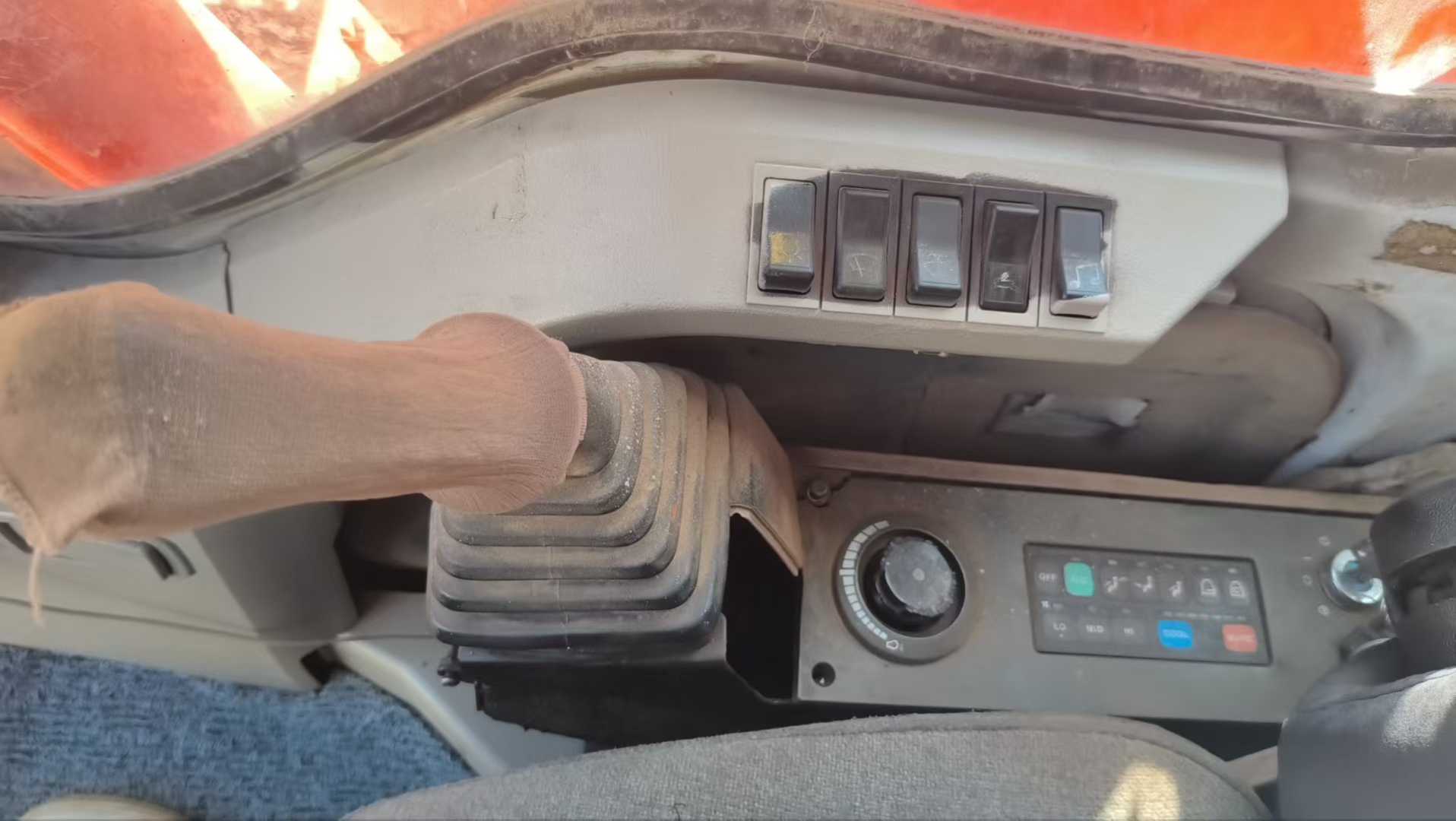 Used Doosan DX60 Excavator 2016 Model / 5