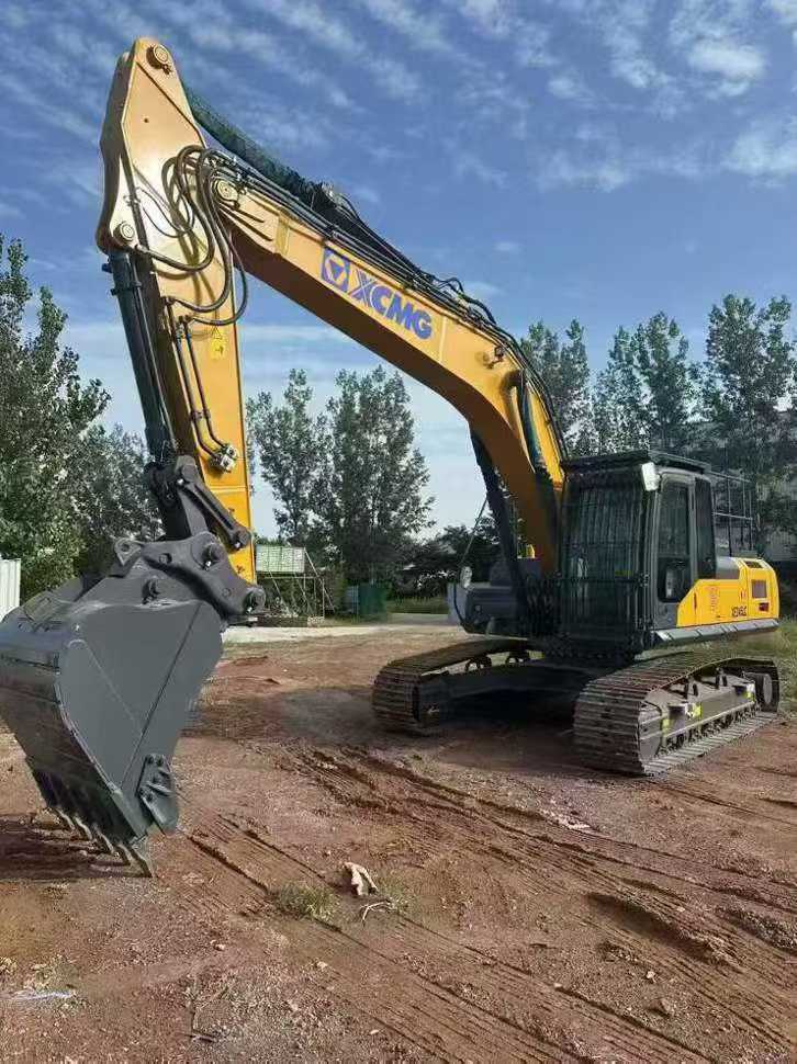 Used XCMG XE245GH Excavator 2016 Model