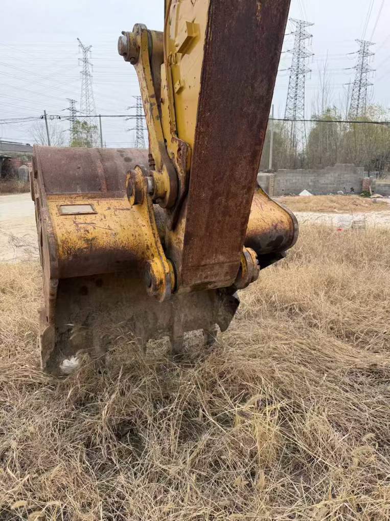 Used Caterpillar 323 Excavator 2018 Model