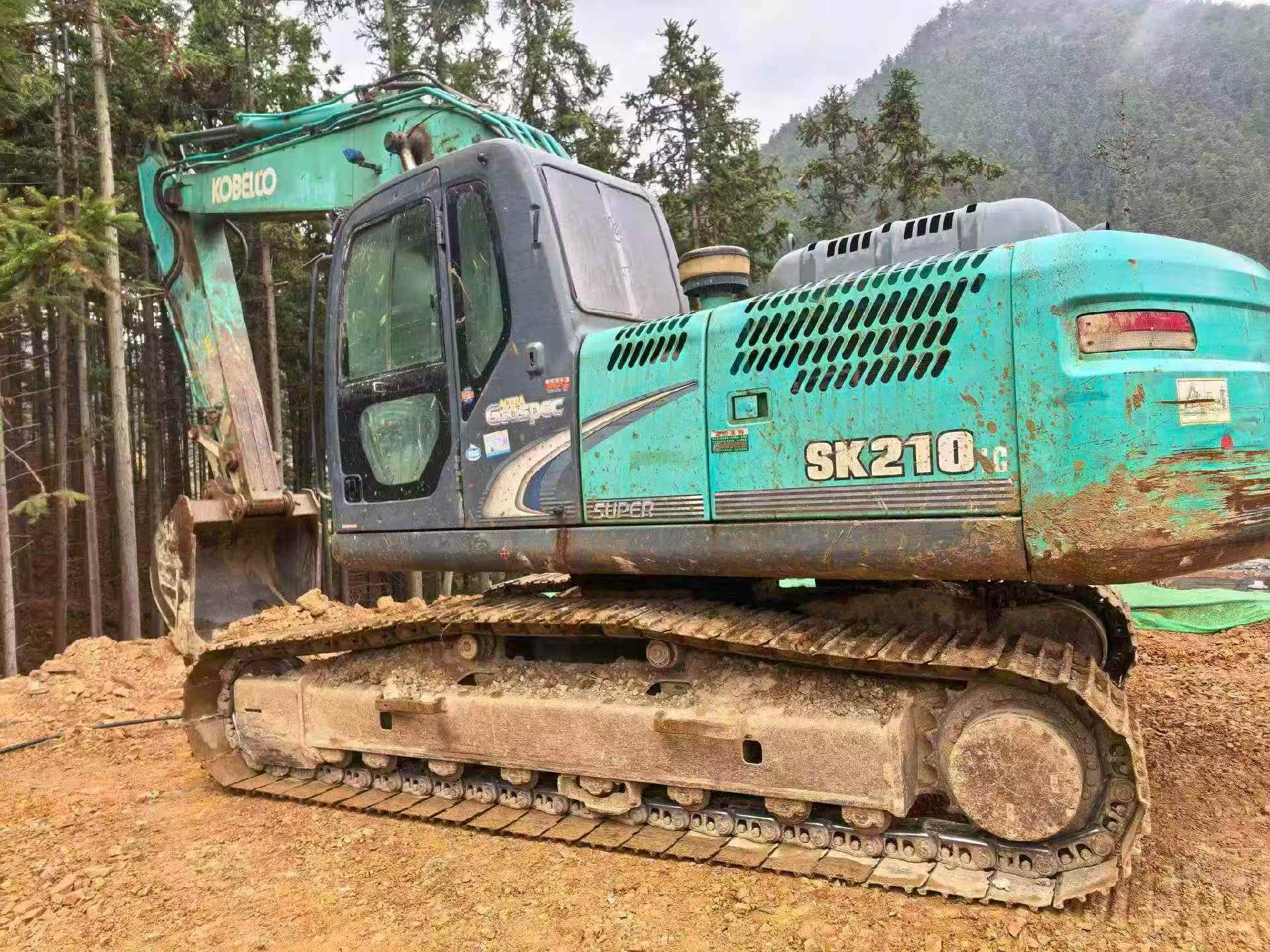 Used Kobelco SK210 Excavator 2014 Model / 2