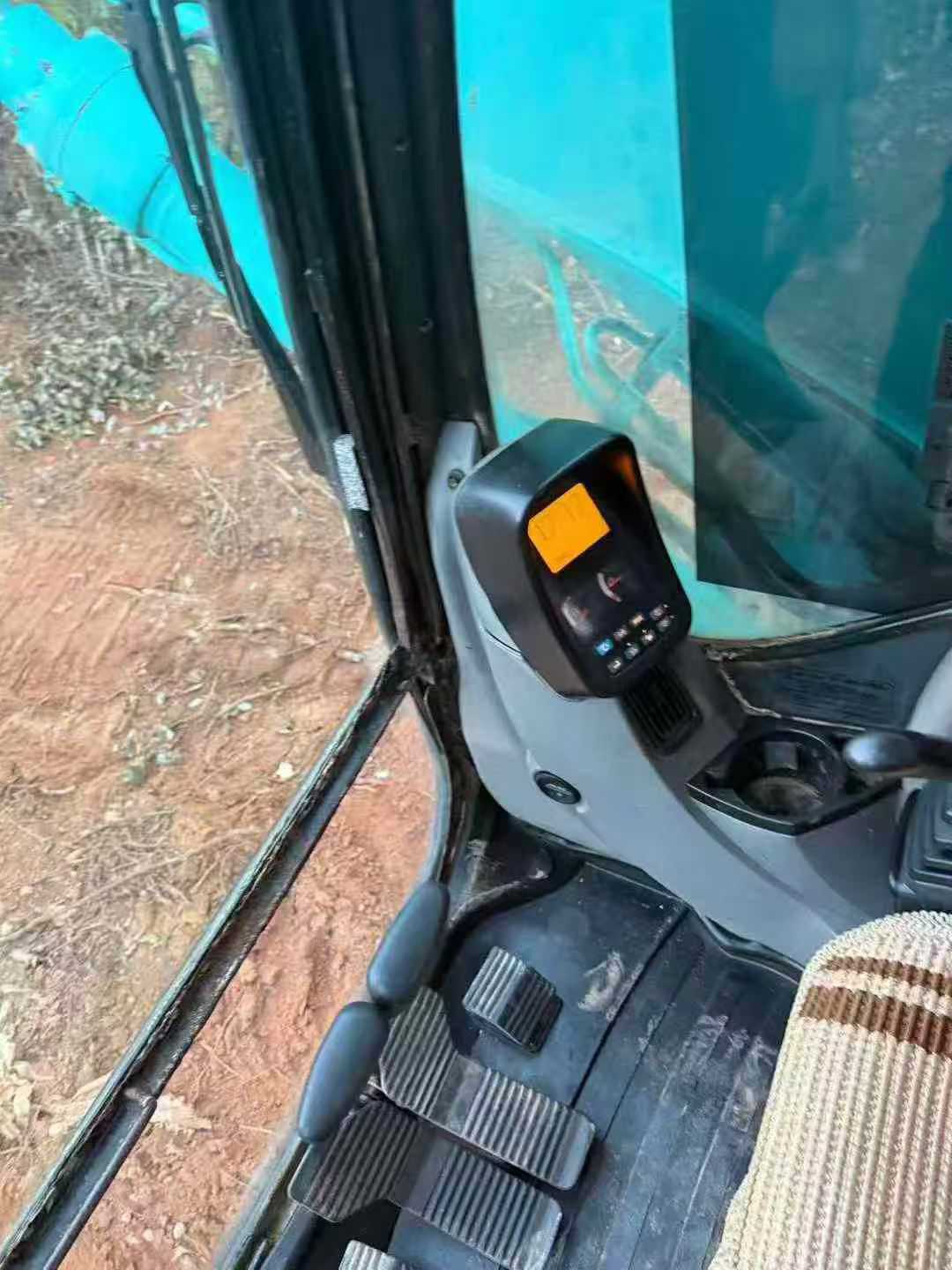 Used Kobelco SK135 Excavator 2016 Model / 6