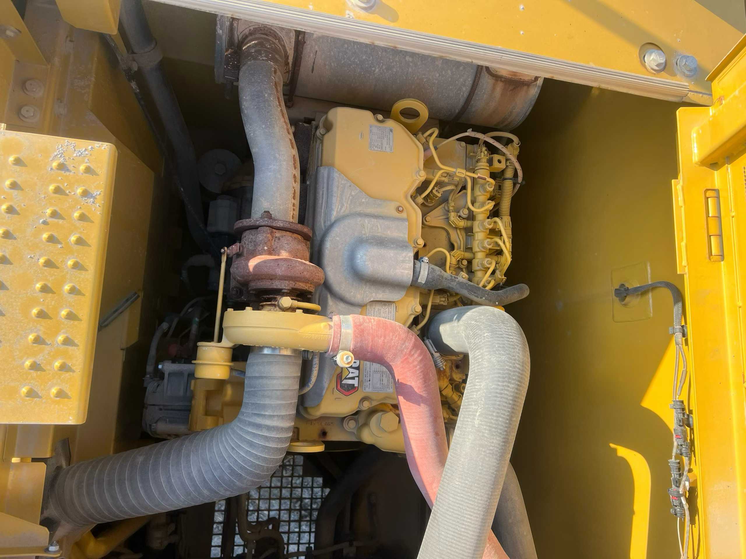 Used Caterpillar CT20 Excavator 2020 Model / 3