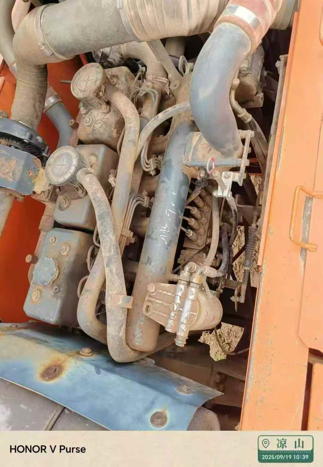 Used Doosan DH220 Excavator 2014 Model / 6