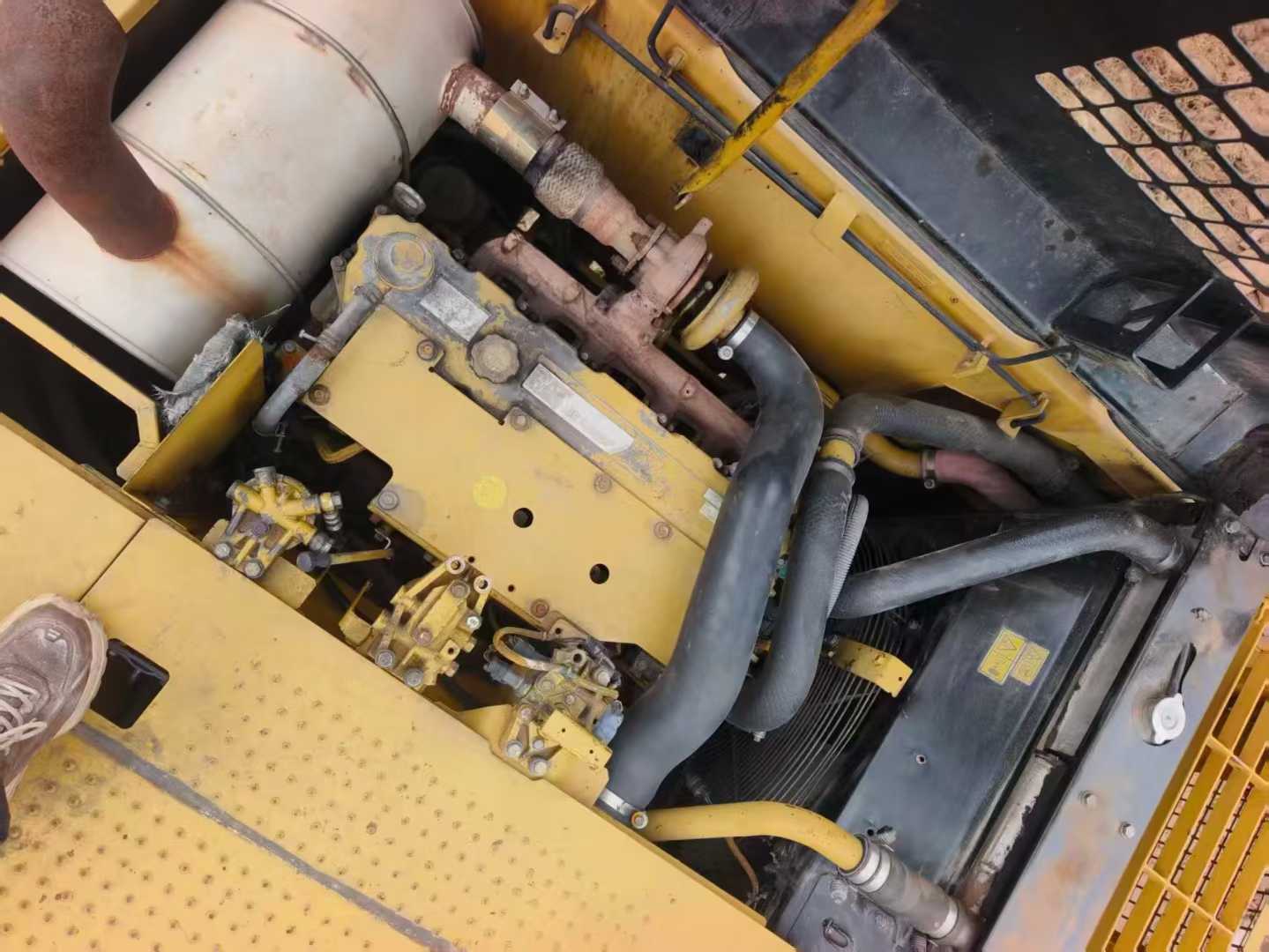 Used Caterpillar 320D Excavator 2011 Model / 5