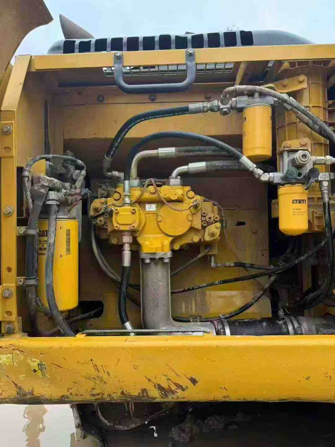 Used Caterpillar 330L Excavator 2016 Model / 2