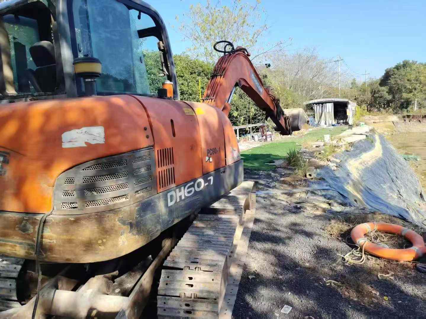 Used Doosan DX60 Excavator 2016 Model / 2