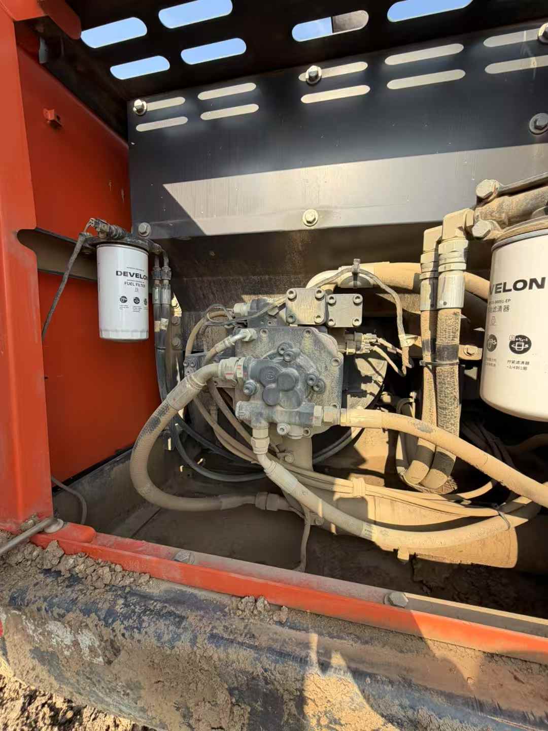 Used Doosan DX15 Excavator 2016 Model / 3